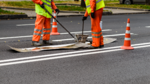 Read more about the article Kara za&nbsp;zajęcie pasa drogowego – kiedy grozi i&nbsp;czy&nbsp;można jej uniknąć?